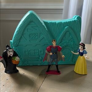 Disney’s Snow White Once Upon a Time Playset